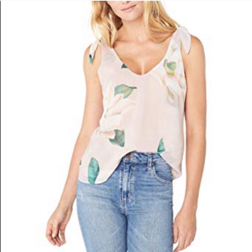 Show Me Your MuMu Bailey Bow Top